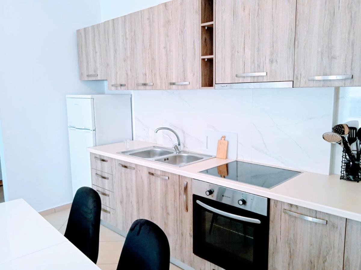 Artist S Apartment Vlorë Esterno foto