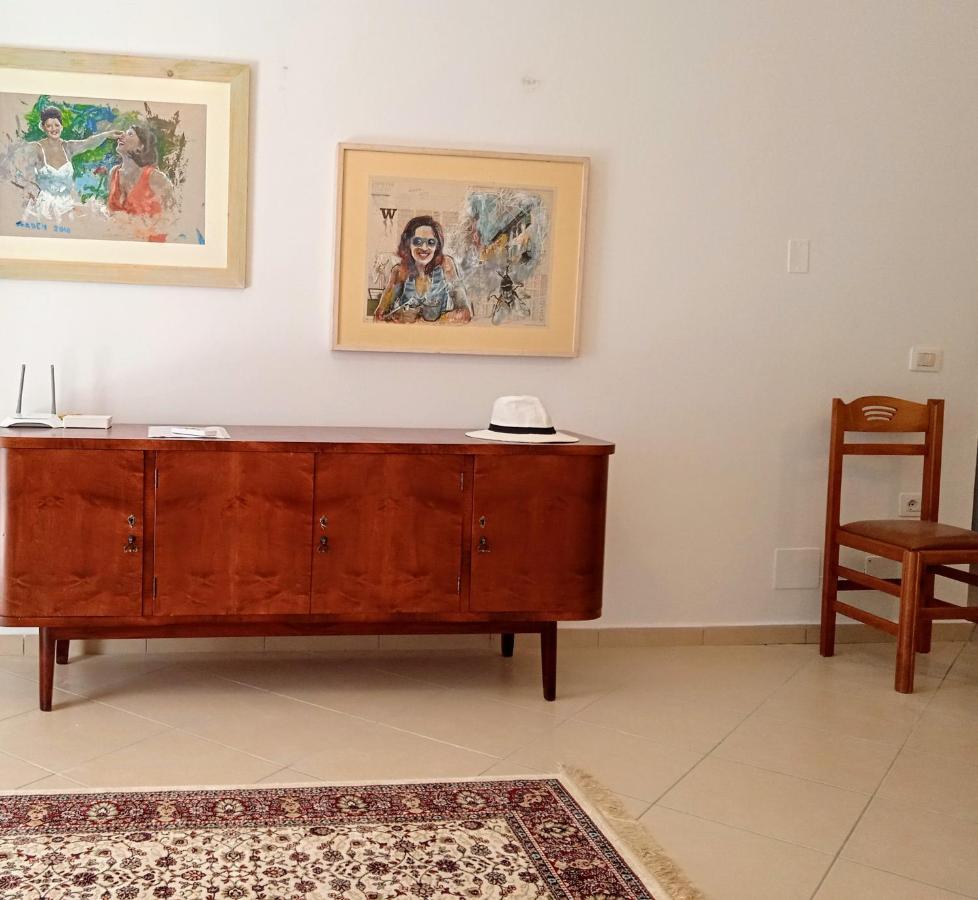 Artist S Apartment Vlorë Esterno foto