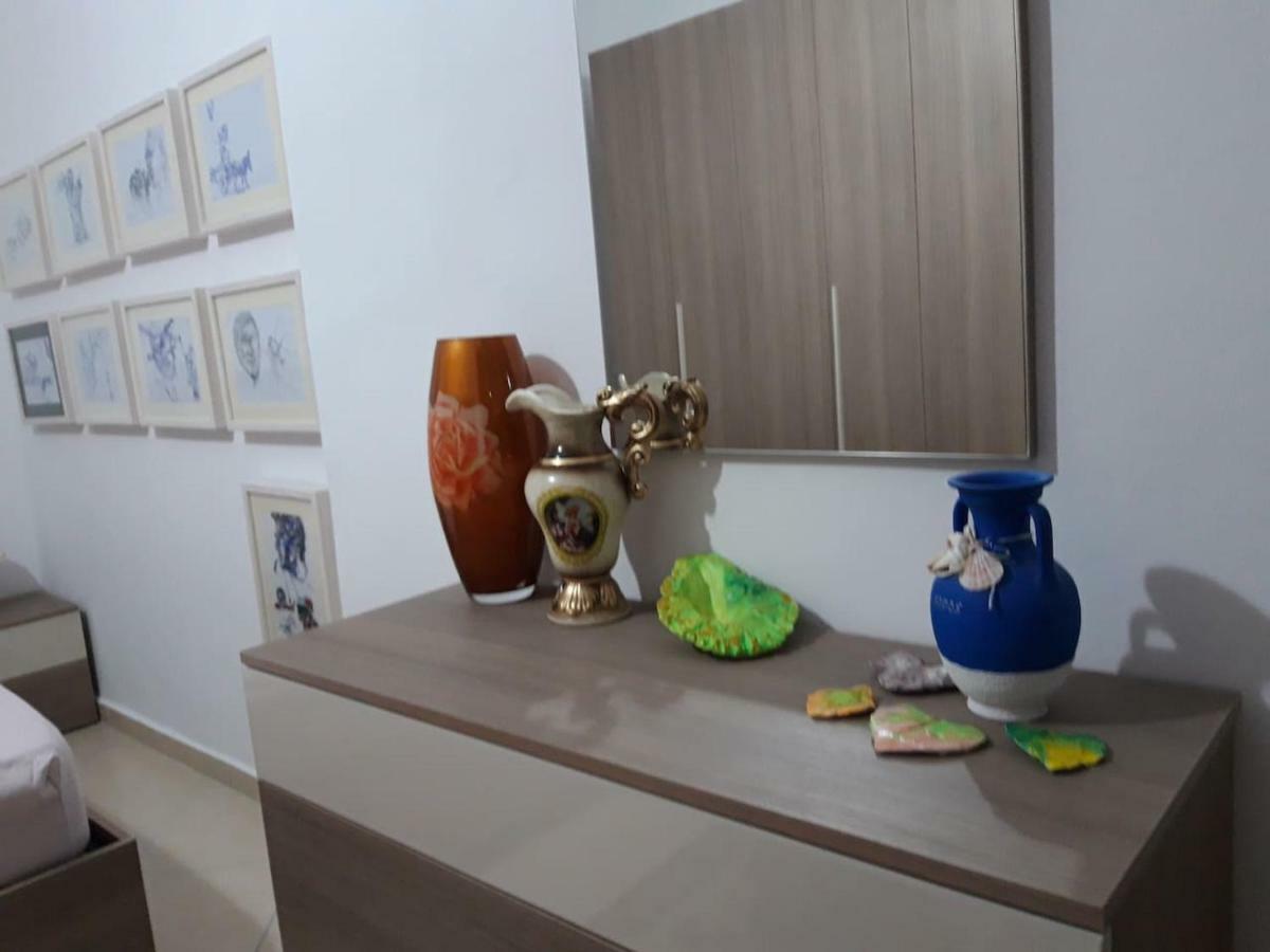 Artist S Apartment Vlorë Esterno foto